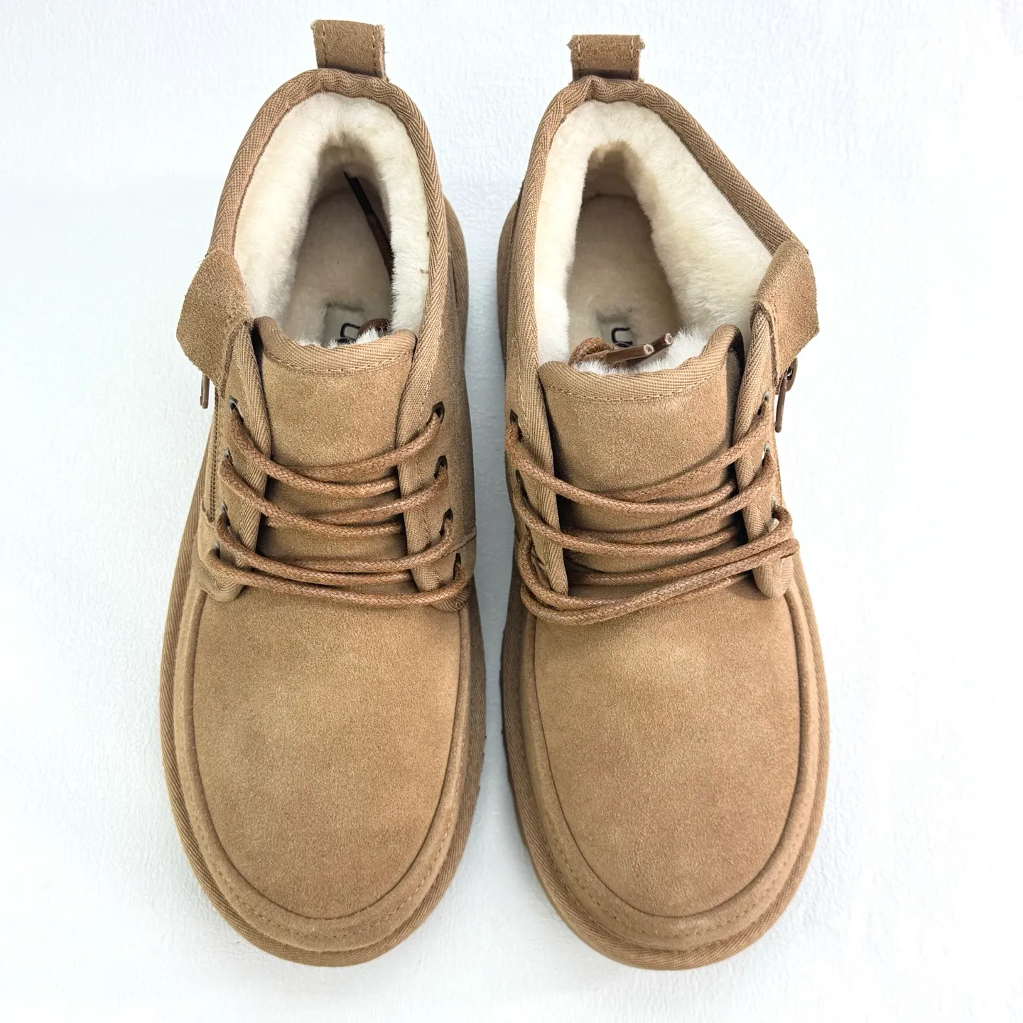 💰600 1163095 Newm zipper shell. Classic Newm series. Upgraded side zipper style for easy putting on and taking off. High satin smooth cow suede material. It won’t freeze your feet in the winter. You must arrange the hair adding. Size: 39 40 41 42 43 44 45